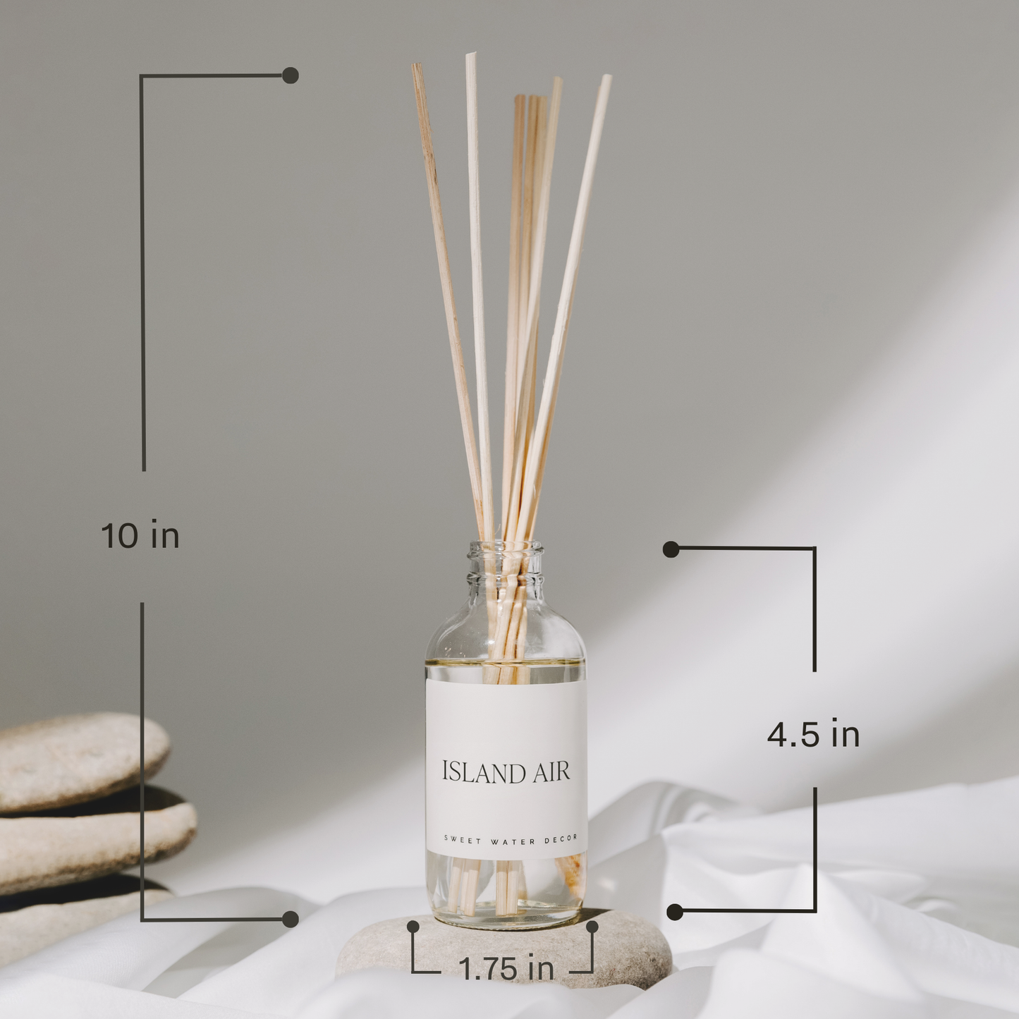 Warm and Cozy Reed Diffuser - Christmas Home Decor & Gifts