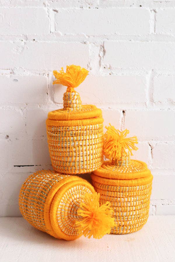 Mini Basket – Golden Yellow Pompom